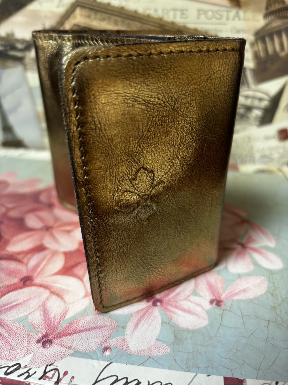 Patricia Nash VTG Metallic Bronze Leather wallet